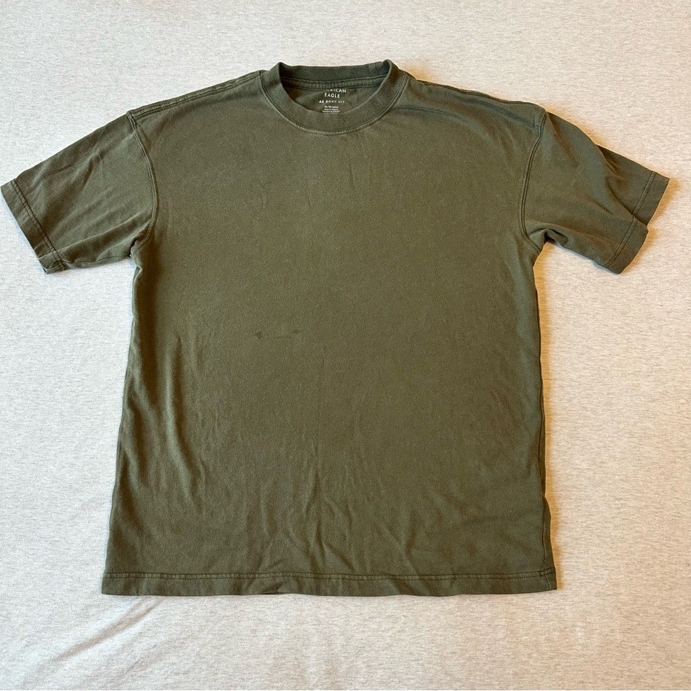 American Eagle Outfitters Dark Green Short Sleeve Tee